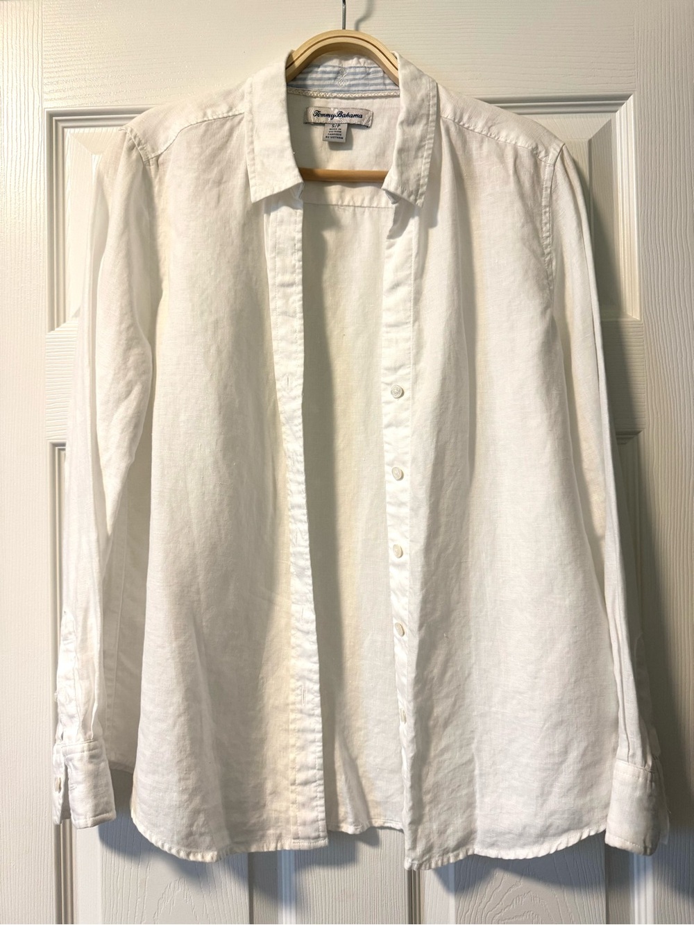 Tommy Bahama 100% Linen Button-Up Shirt - Small. White